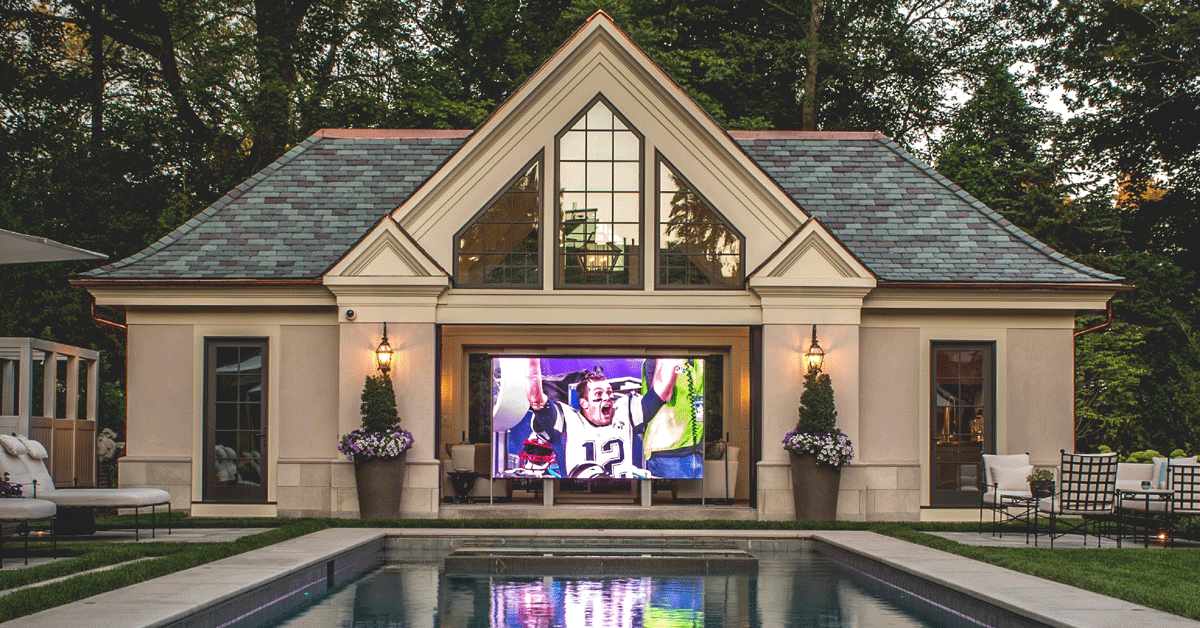 Systém domácího venkovního kina v Newtonu - Maiami